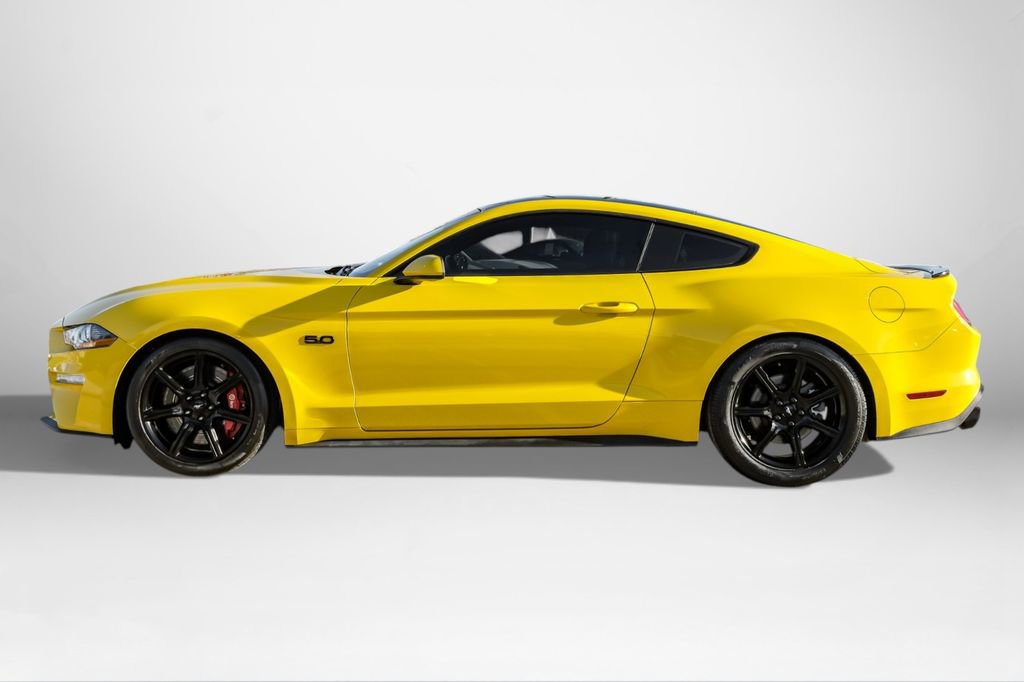 Used 2018 Ford Mustang GT w/ Black Accent Pkg image 9