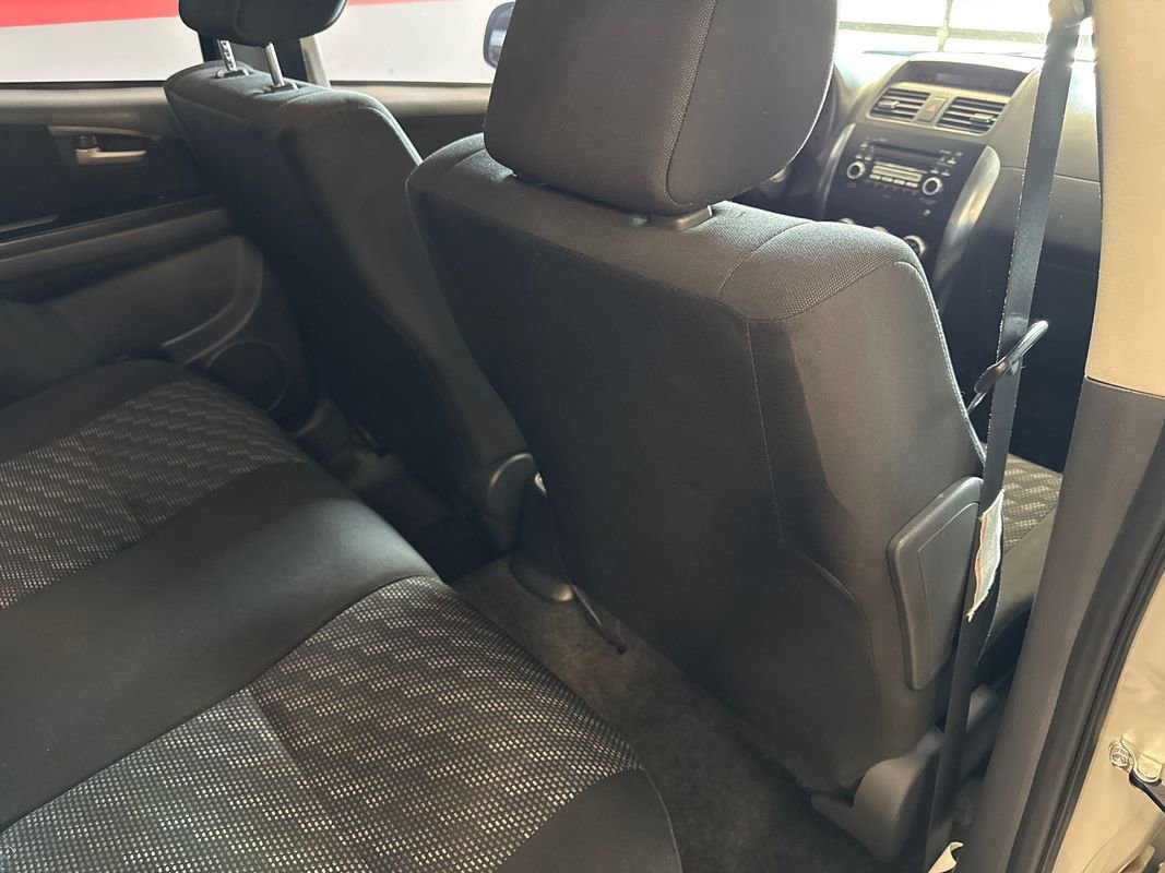 Used 2008 Suzuki SX4 AWD Hatchback image 77