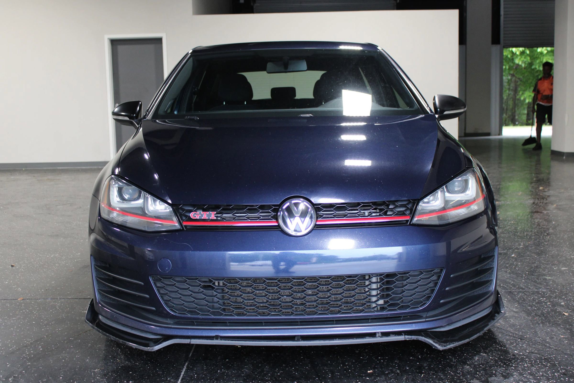 Used 2017 Volkswagen GTI Sport FWD image 8