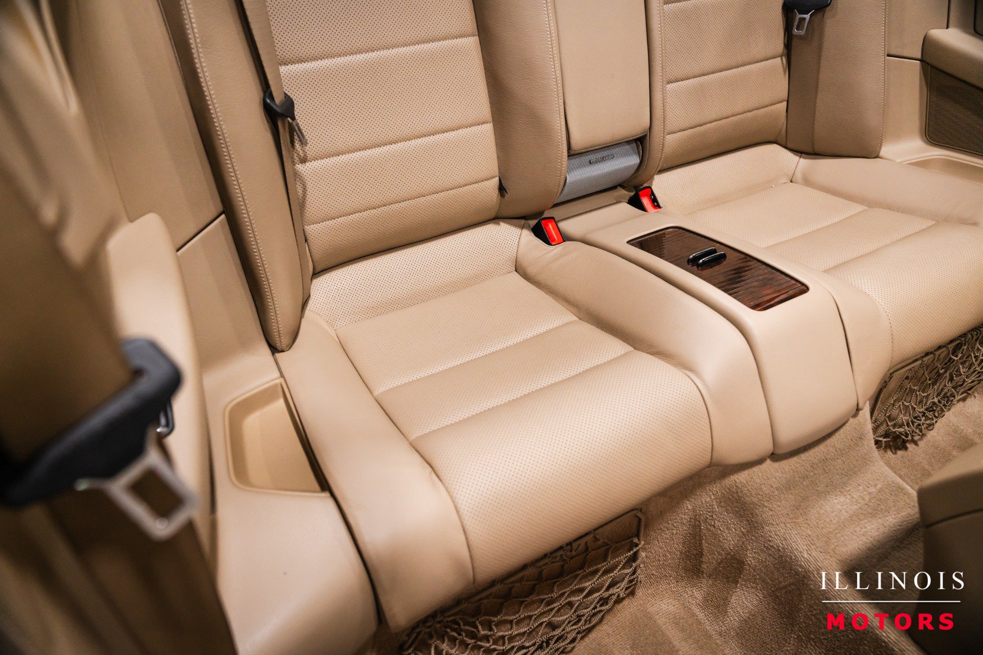 Used 2011 Mercedes-Benz E 550 Cabriolet image 34