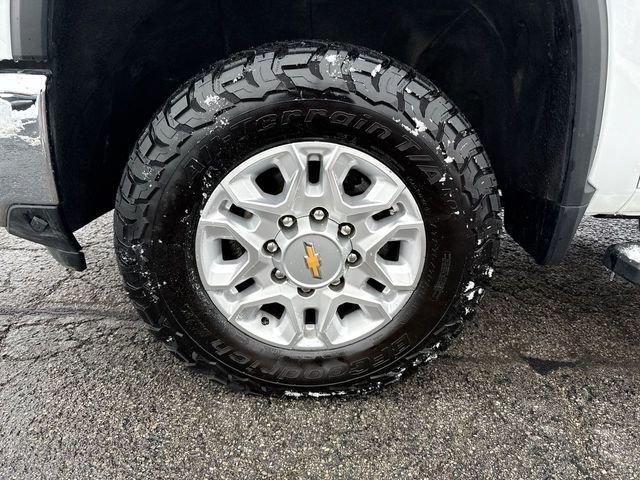 Used 2024 Chevrolet Silverado 2500 LT image 10