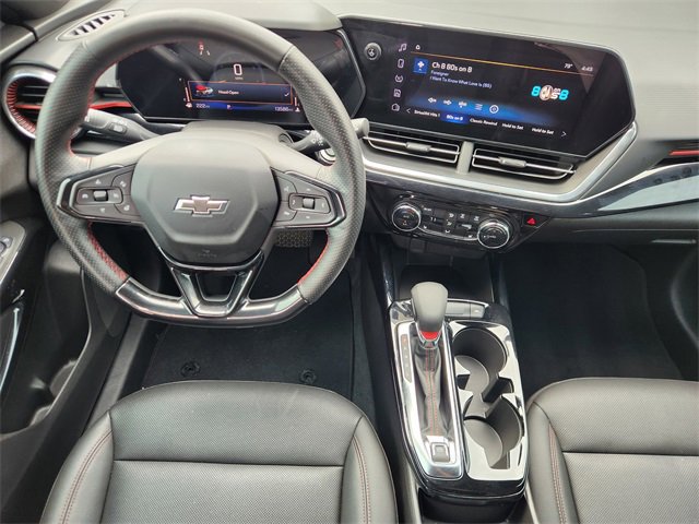 Used 2025 Chevrolet Trax RS w/ Driver Confidence Package image 27