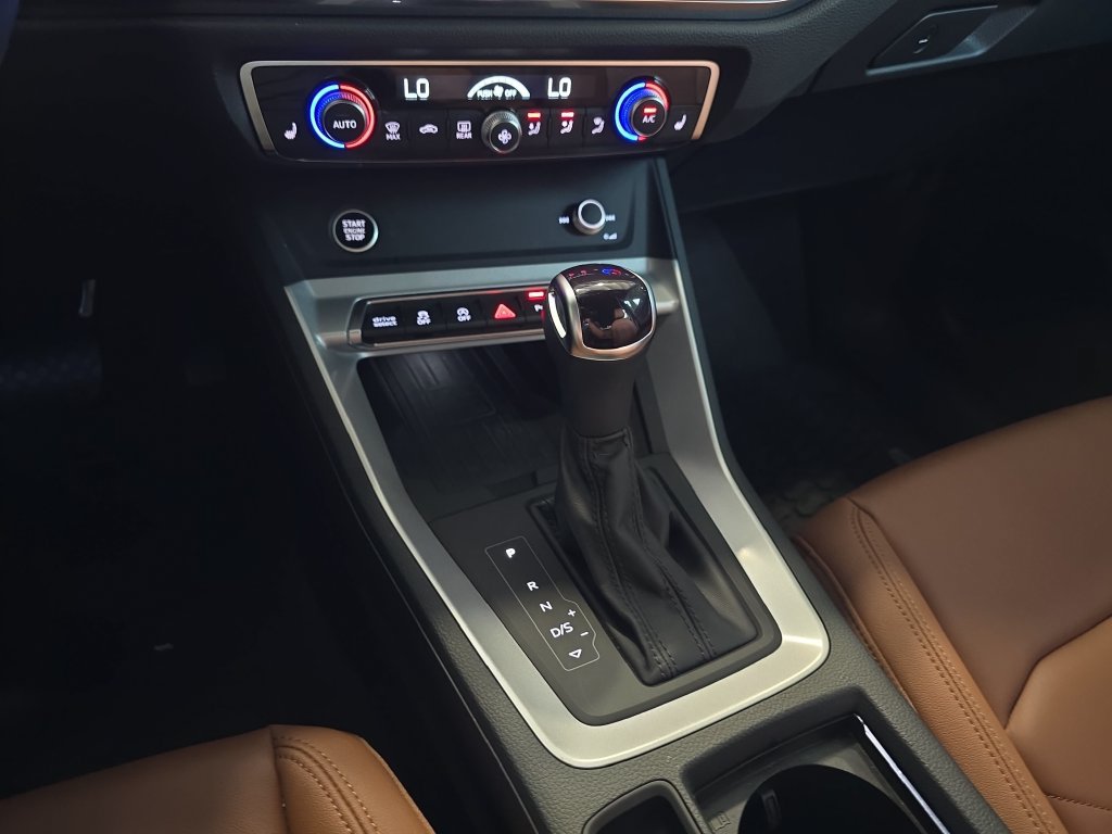 Certified 2024 Audi Q3 2.0T Premium AWD/4WD image 25