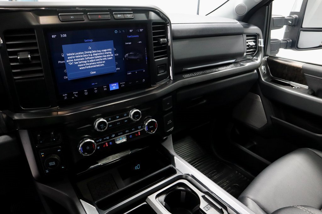 Certified 2024 Ford F250 Lariat w/ Chrome Package image 32