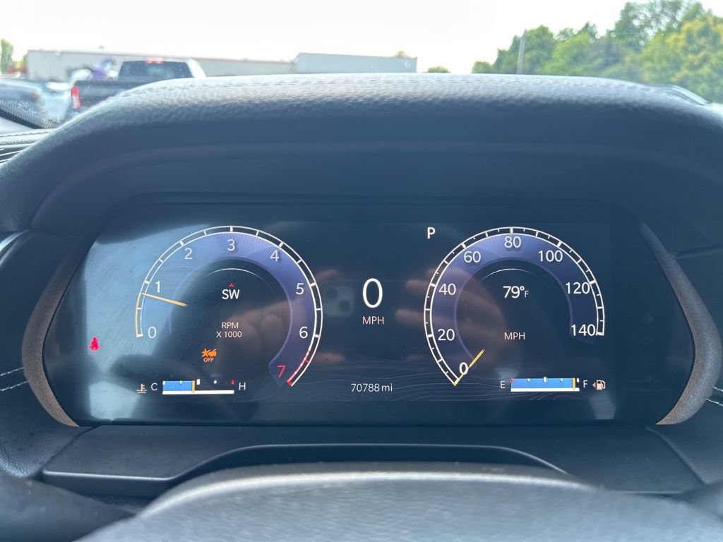 Used 2023 Jeep Grand Cherokee Limited AWD/4WD image 13