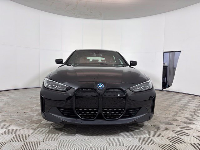 Used 2024 BMW i4 xDrive40i w/ Premium Package AWD/4WD image 2