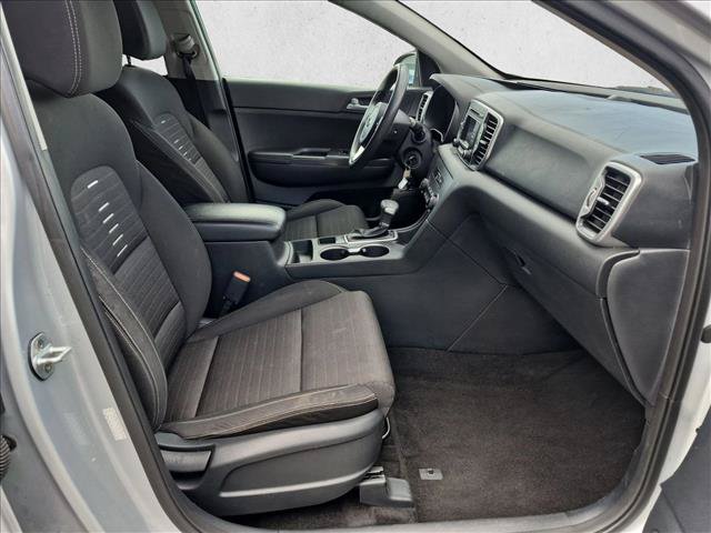 Used 2017 Kia Sportage LX w/ LX Popular Package FWD image 19
