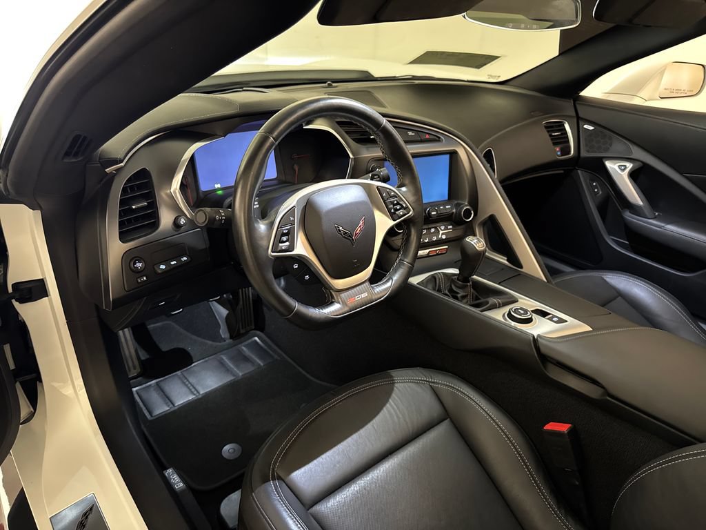 Used 2019 Chevrolet Corvette Z06 RWD image 6