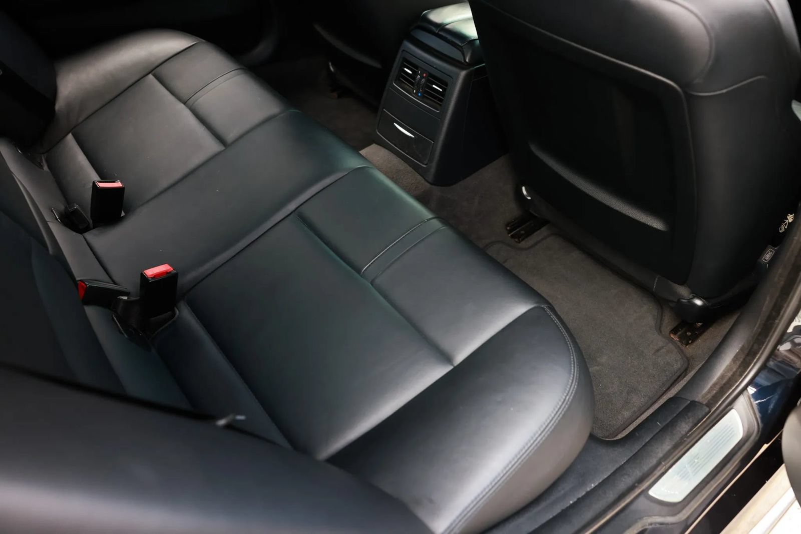 Used 2008 BMW M3 Sedan RWD image 23