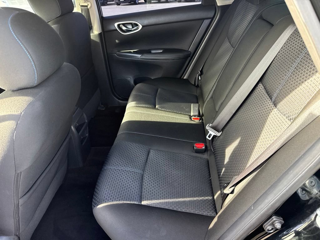 Used 2017 Nissan Sentra SR FWD image 7
