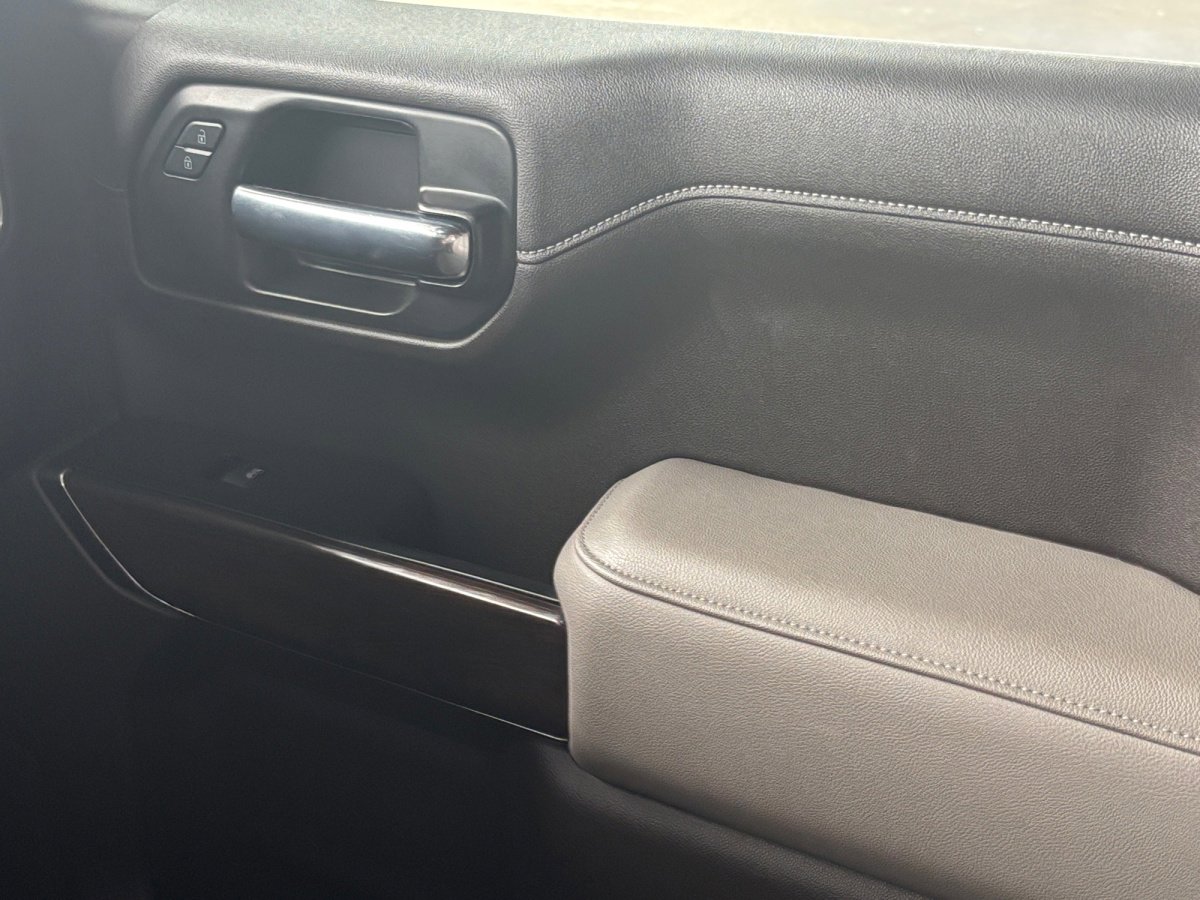 Used 2021 GMC Sierra 1500 SLT image 30