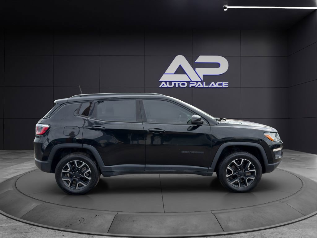 Used 2019 Jeep Compass Sport image 8
