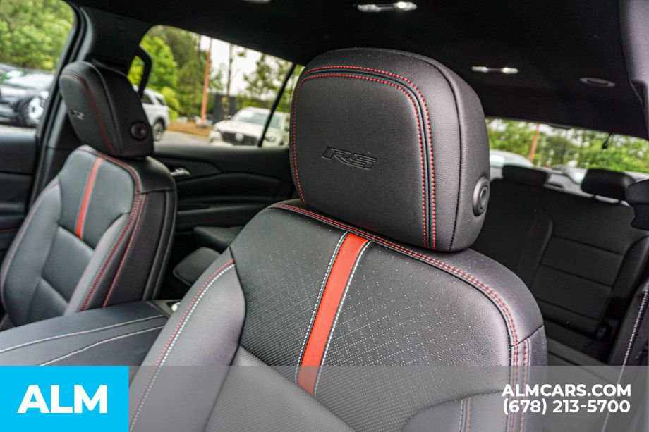 Used 2026 Chevrolet Traverse RS w/ LPO, Floor Liner Package AWD/4WD image 19