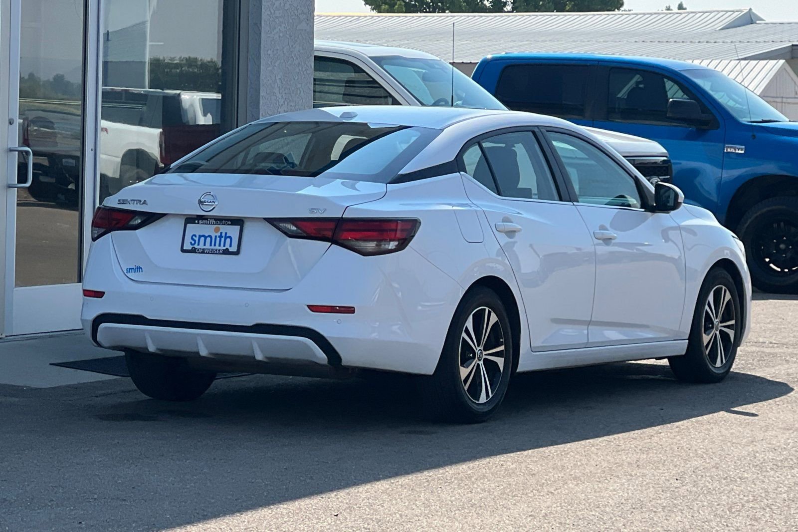 Used 2022 Nissan Sentra SV image 4