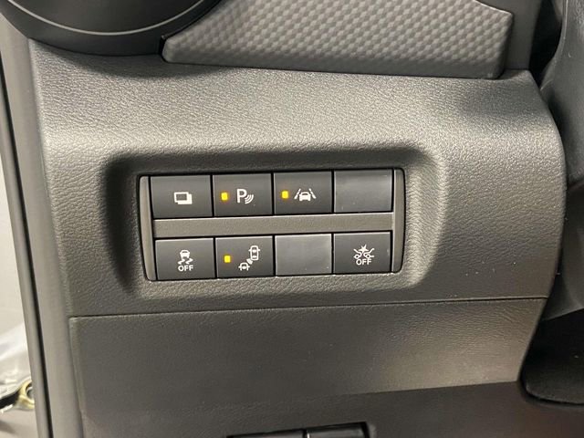 New 2025 Nissan Kicks Play S image 19