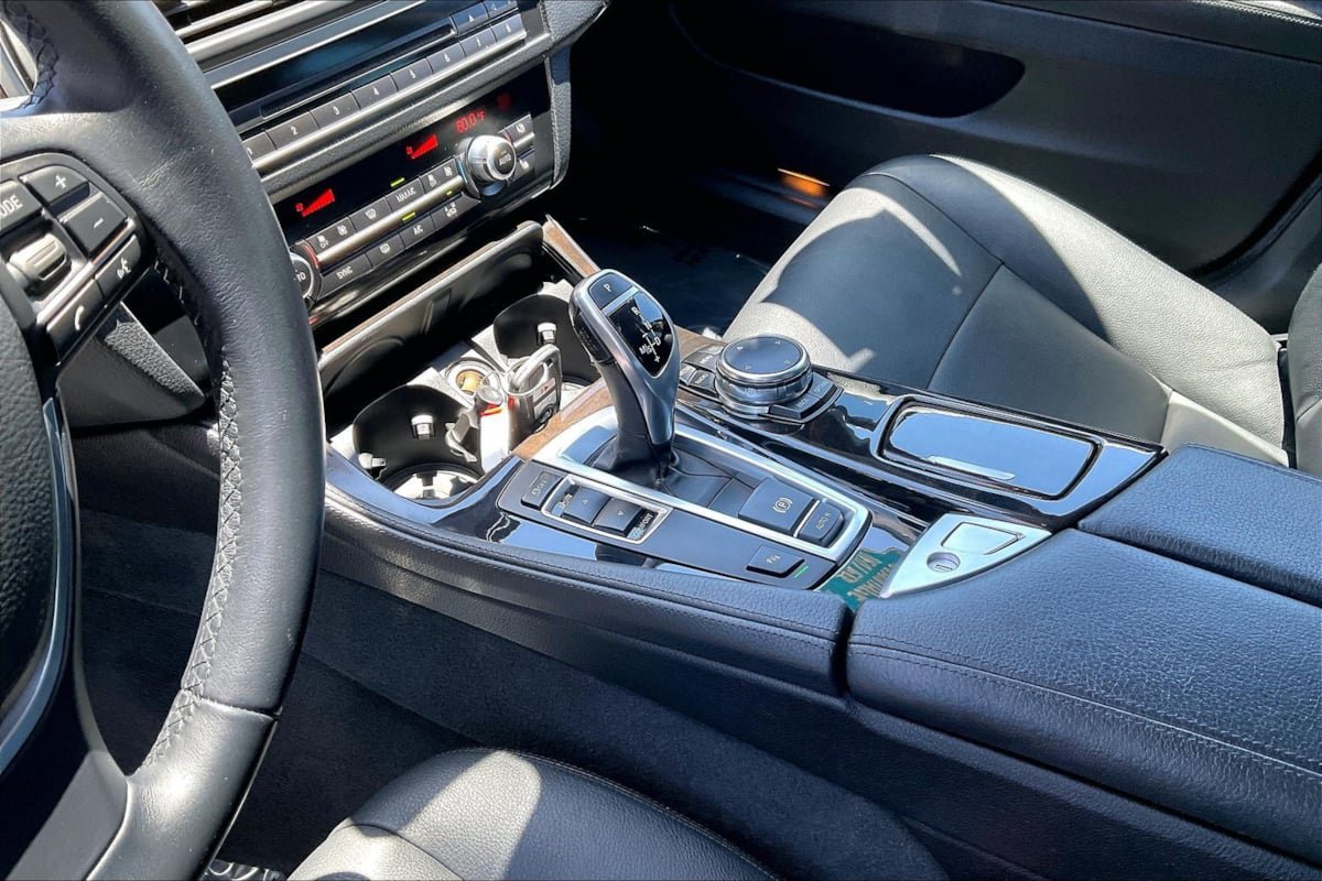 Used 2016 BMW 528i Sedan RWD image 14