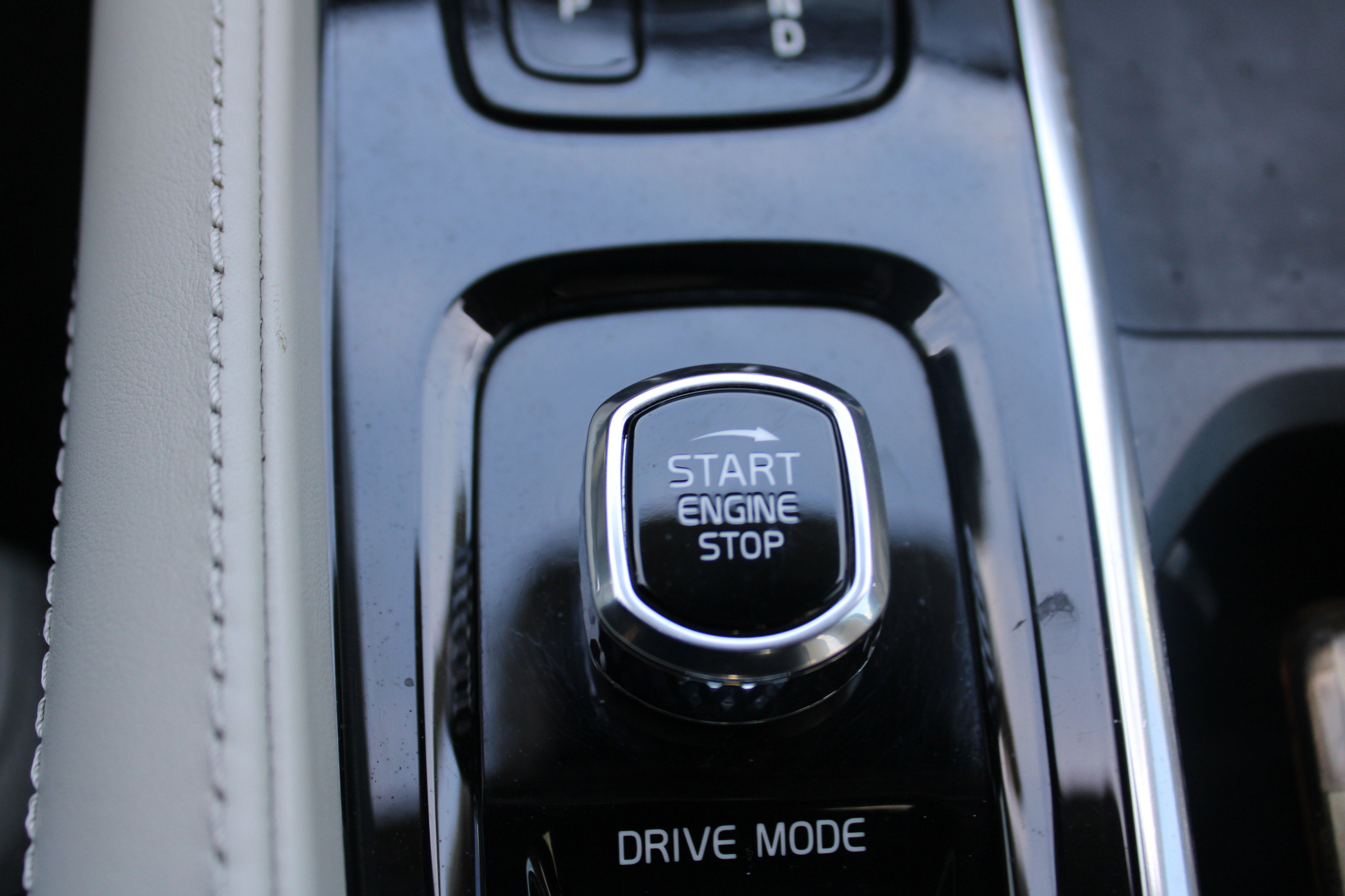 Used 2021 Volvo XC90 T8 Inscription w/ Advanced Package image 29