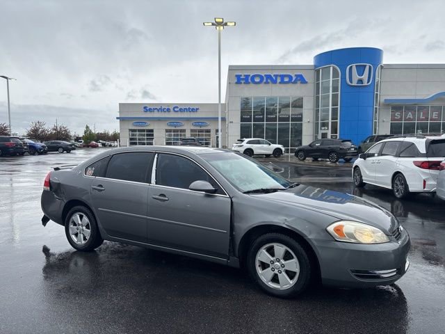 Used 2008 Chevrolet Impala LT FWD image 1