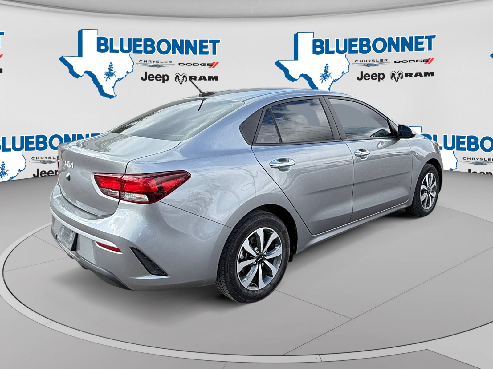 Used 2023 Kia Rio S w/ Technology Package FWD image 5