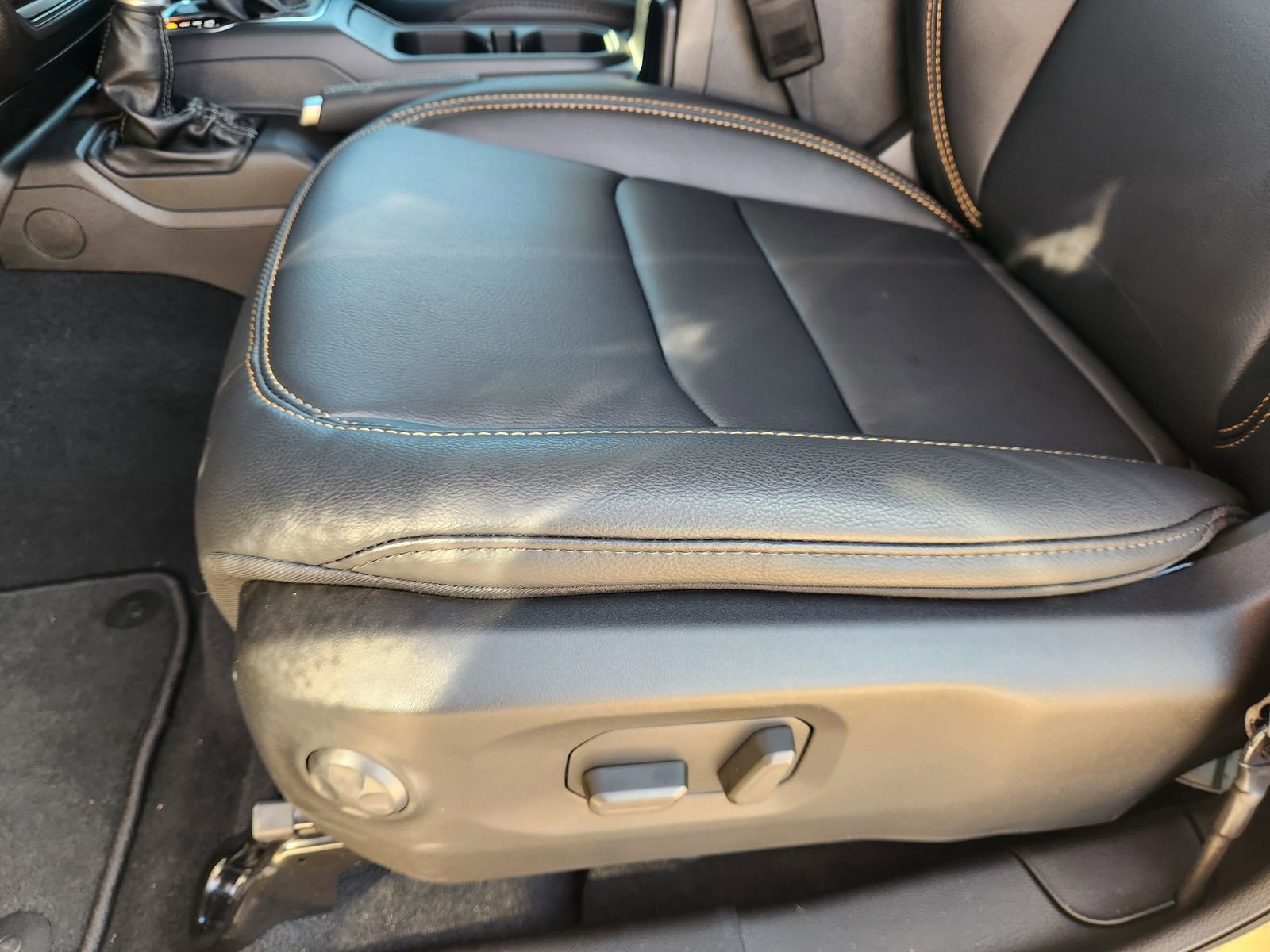 New 2026 Jeep Gladiator Sport image 19