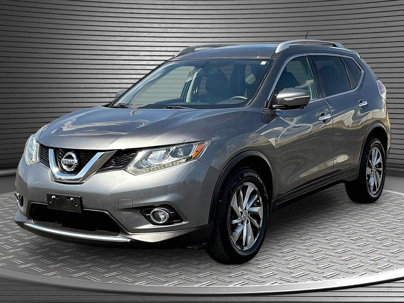 Used 2015 Nissan Rogue SL w/ SL Premium Package AWD/4WD image 3