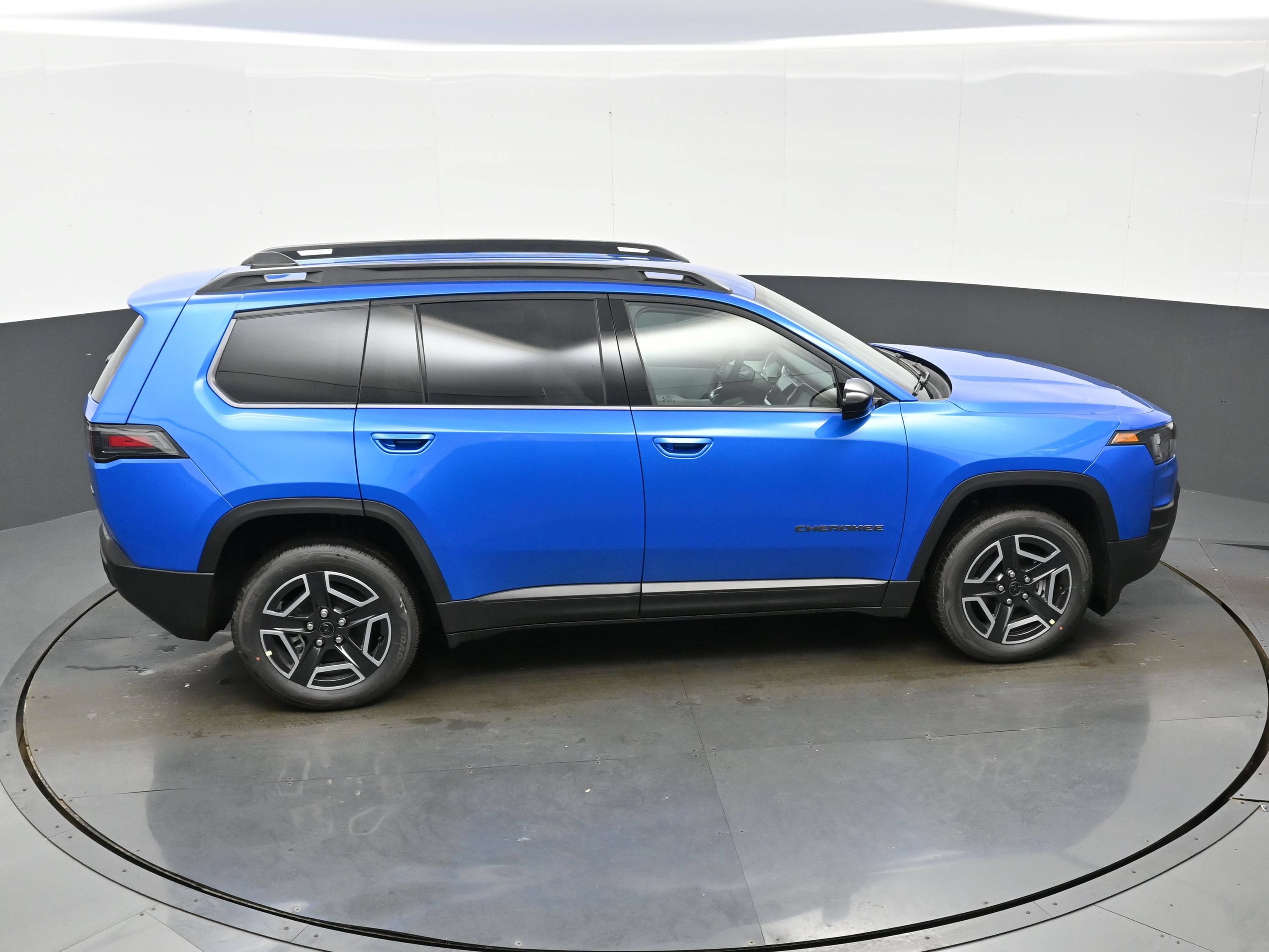 New 2026 Jeep Cherokee Laredo AWD/4WD image 26