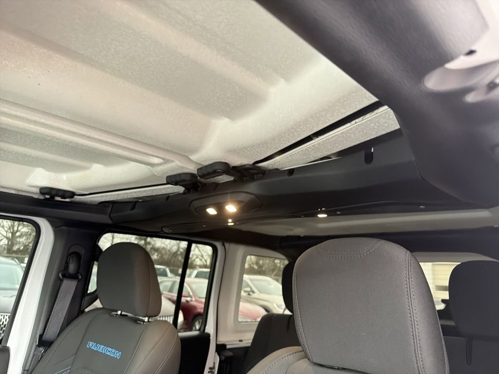 Used 2024 Jeep Wrangler Unlimited Rubicon 4xe w/ Convenience Group AWD/4WD image 29