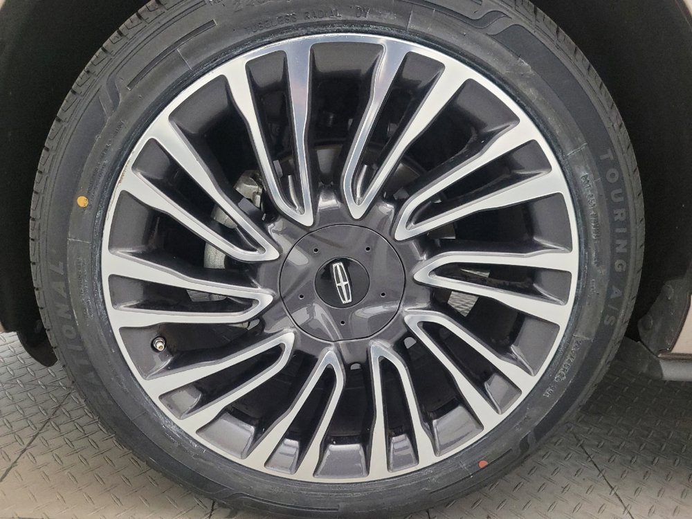 Used 2020 Lincoln Corsair Reserve w/ Equipment Group 201A AWD/4WD image 31