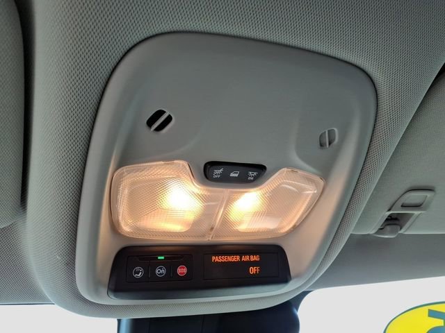 Used 2025 Chevrolet TrailBlazer LT w/ LT Cold Weather Package image 24