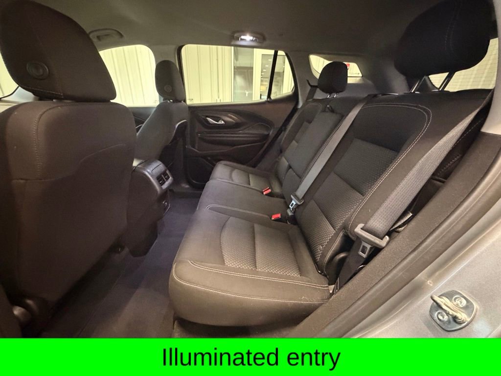 Used 2024 GMC Terrain SLE image 11