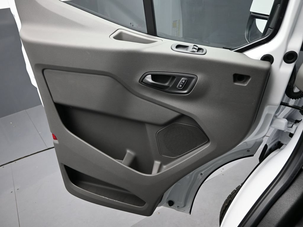 New 2026 Ford Transit 250 Low Roof RWD image 6