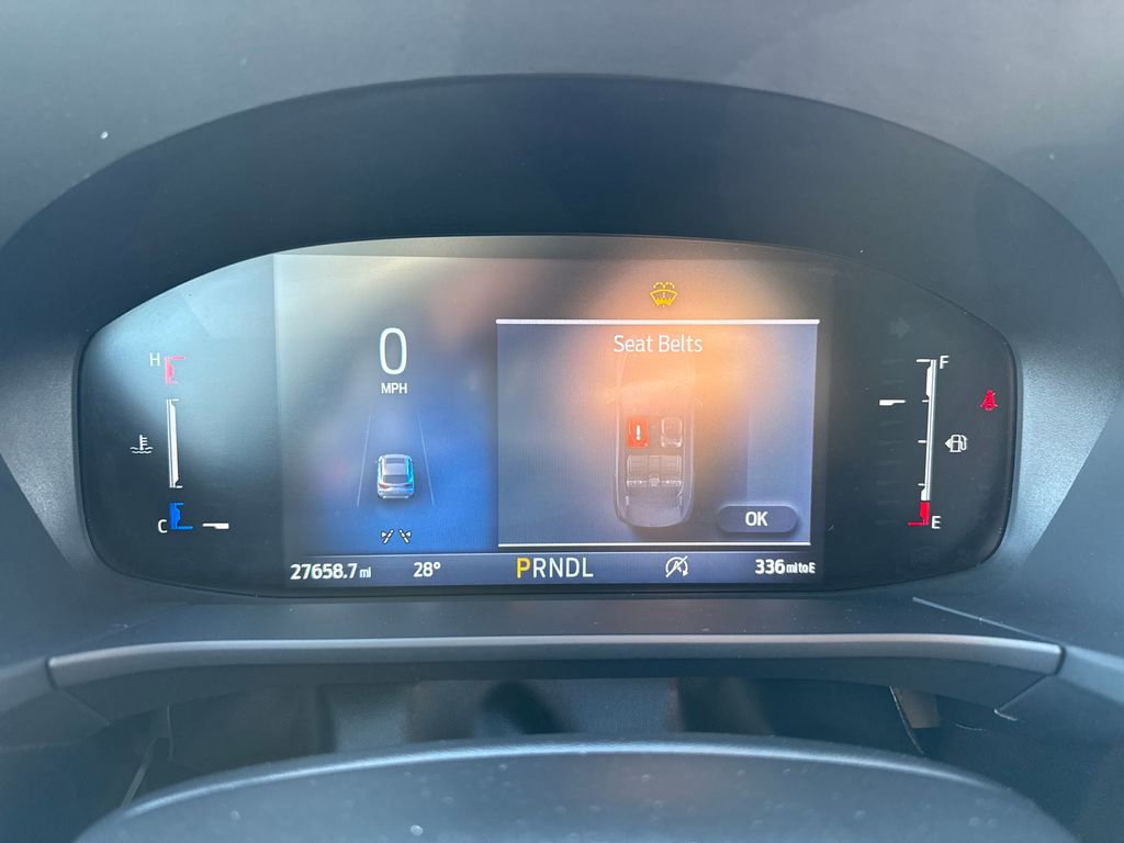 Used 2025 Ford Escape ST-Line image 17
