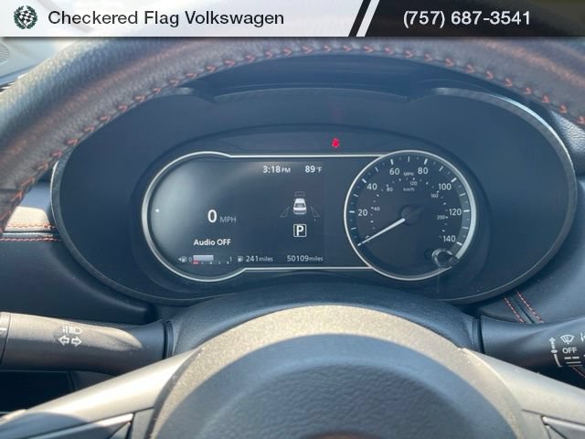 Used 2024 Nissan Versa SR FWD image 32