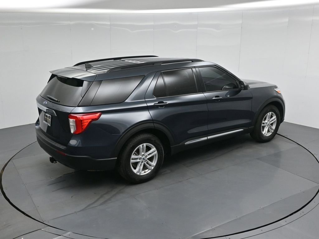 Certified 2024 Ford Explorer XLT image 40