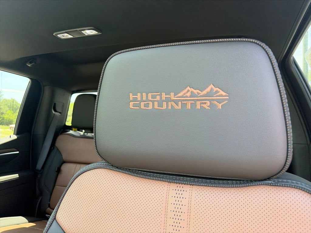 New 2026 Chevrolet Silverado 1500 High Country AWD/4WD image 26