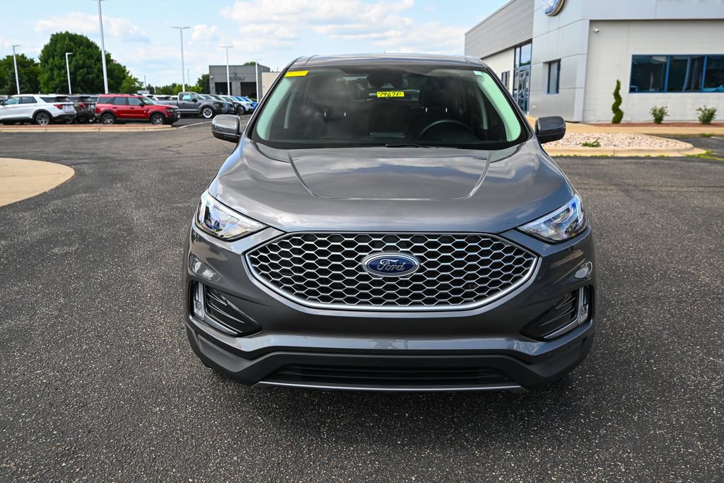 Used 2024 Ford Edge SEL w/ Convenience Package AWD/4WD image 10
