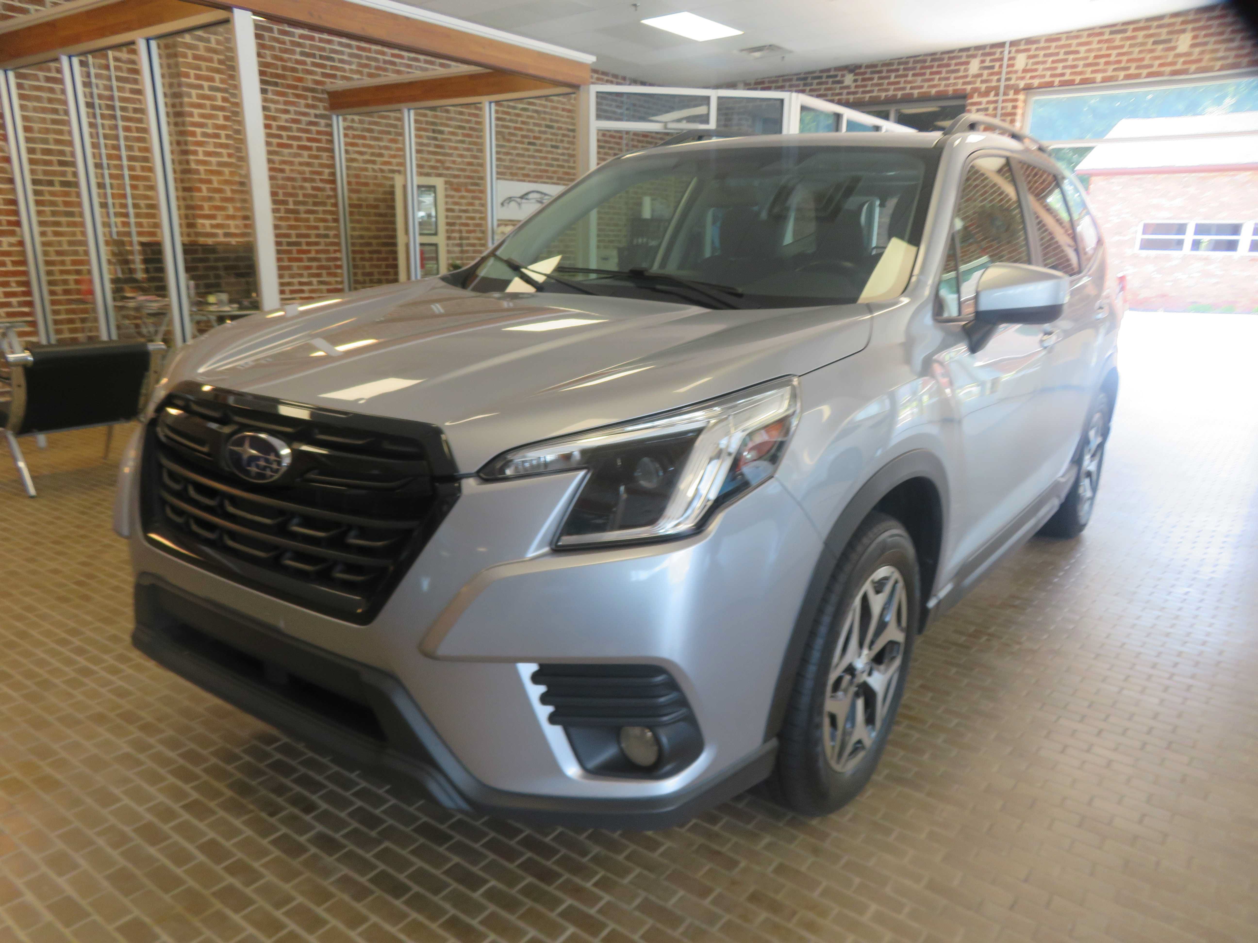 Used 2023 Subaru Forester Premium