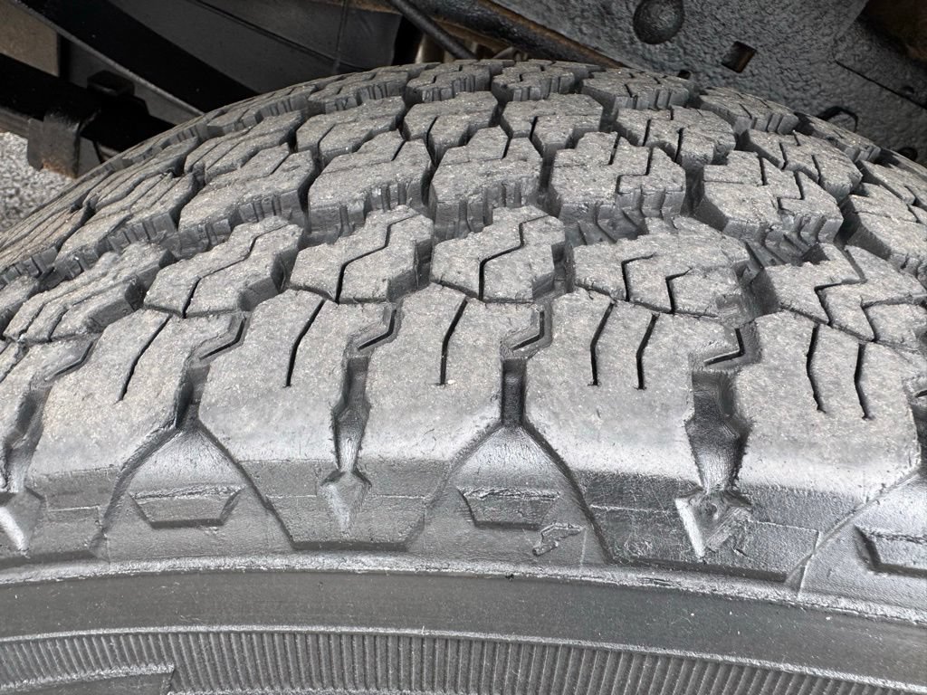 Used 2006 Ford F250 XL AWD/4WD image 21
