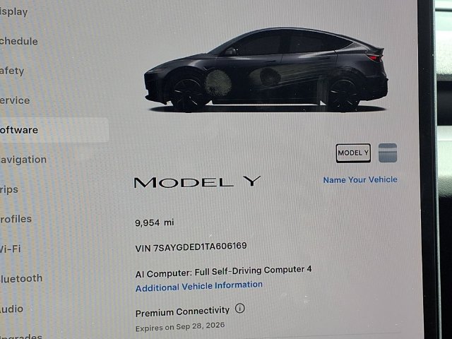 Used 2026 Tesla Model Y 2WD image 16
