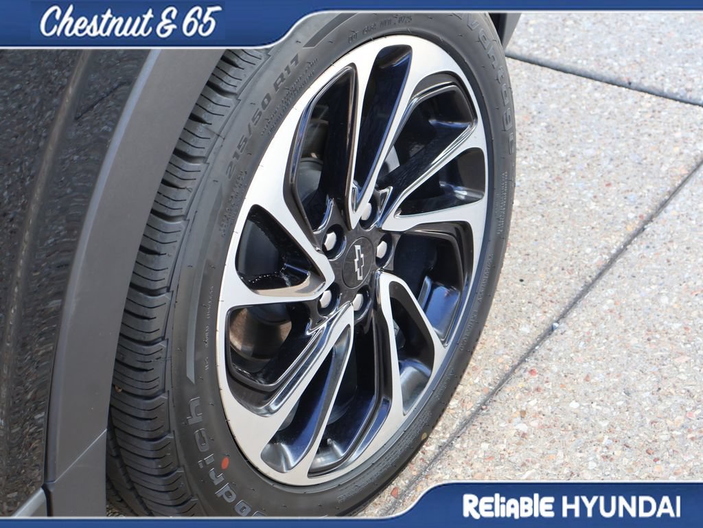 Used 2023 Chevrolet Bolt EUV Premier w/ Sun & Sound Package FWD image 42