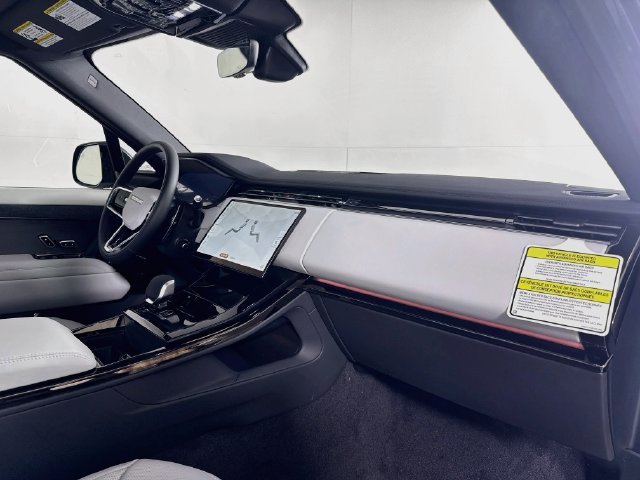 New 2027 Land Rover Range Rover Sport SE AWD/4WD image 31