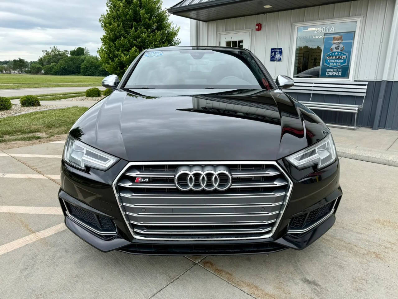 Used 2018 Audi S4 Premium Plus w/ Navigation Package AWD/4WD image 3
