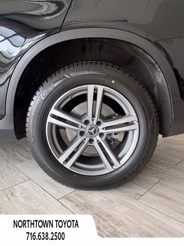 Used 2021 Mercedes-Benz GLC 300 4MATIC image 10