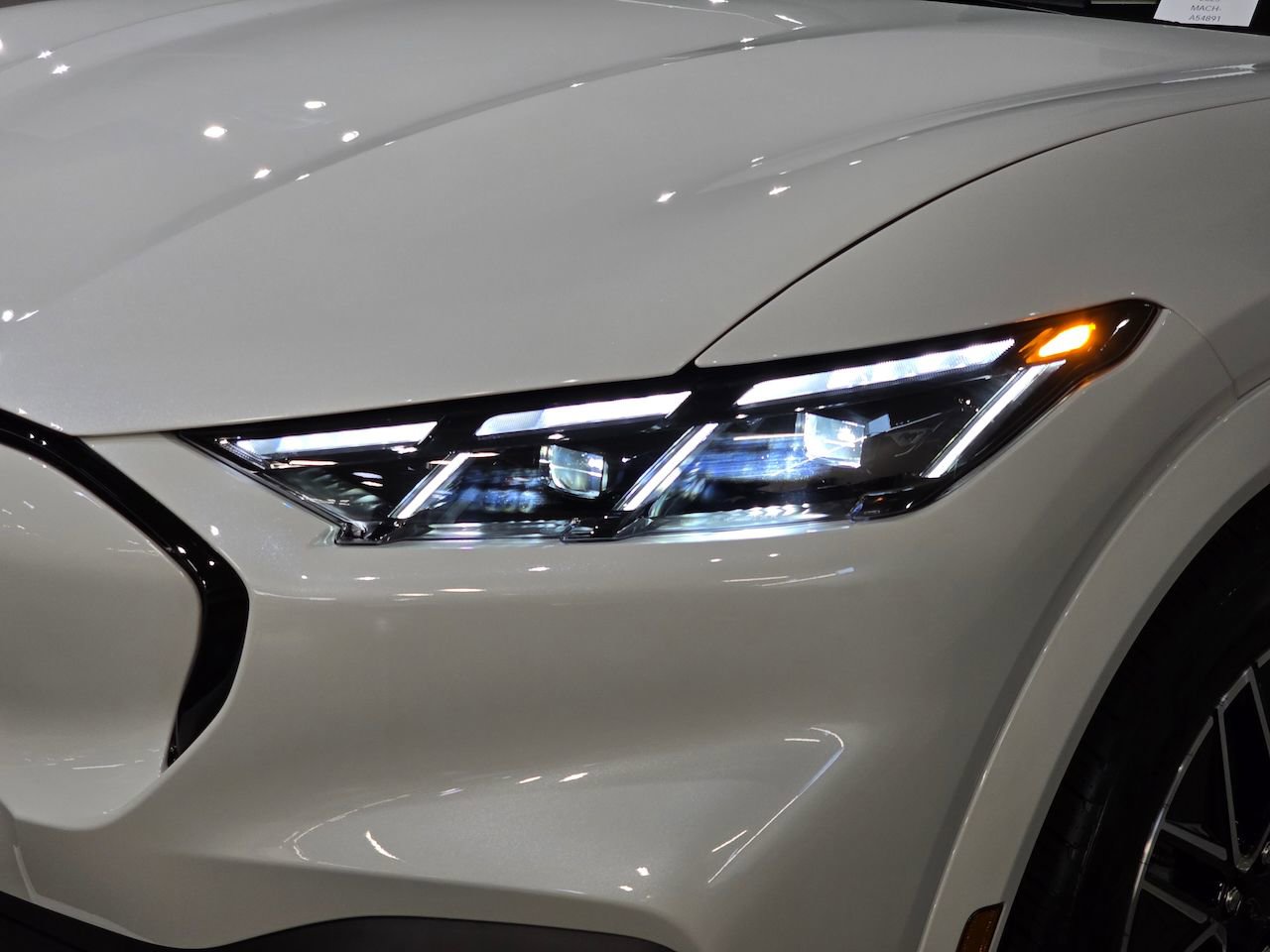 New 2025 Ford Mustang Mach-E Premium image 12