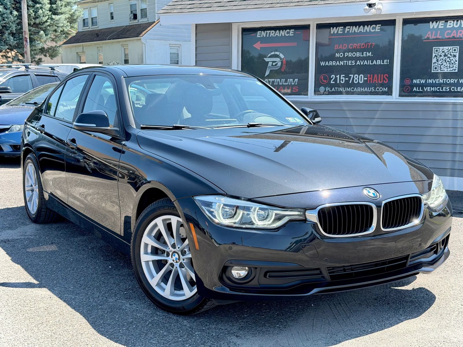 Used 2018 BMW 320i xDrive Sedan w/ Convenience Package AWD/4WD image 17