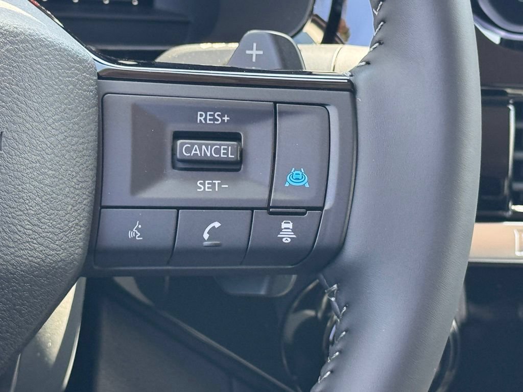 New 2026 Nissan Pathfinder SL FWD image 15