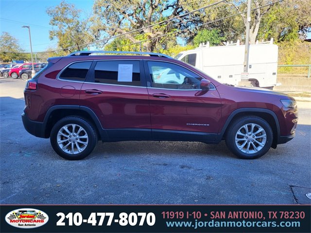 Used 2019 Jeep Cherokee Latitude w/ Popular Appearance Group image 6