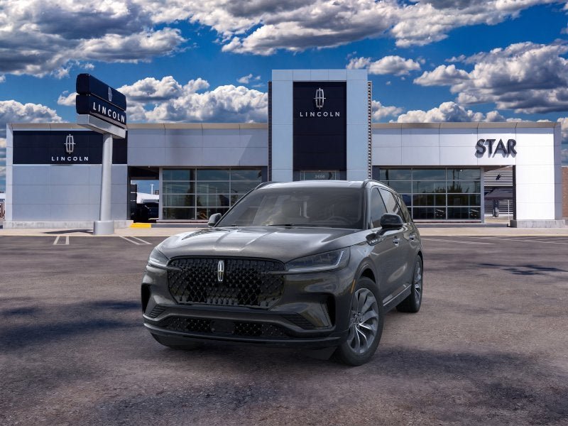 New 2026 Lincoln Aviator AWD image 2