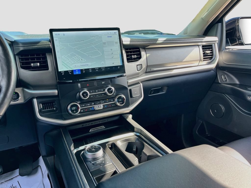 Used 2022 Ford Expedition XLT RWD image 24