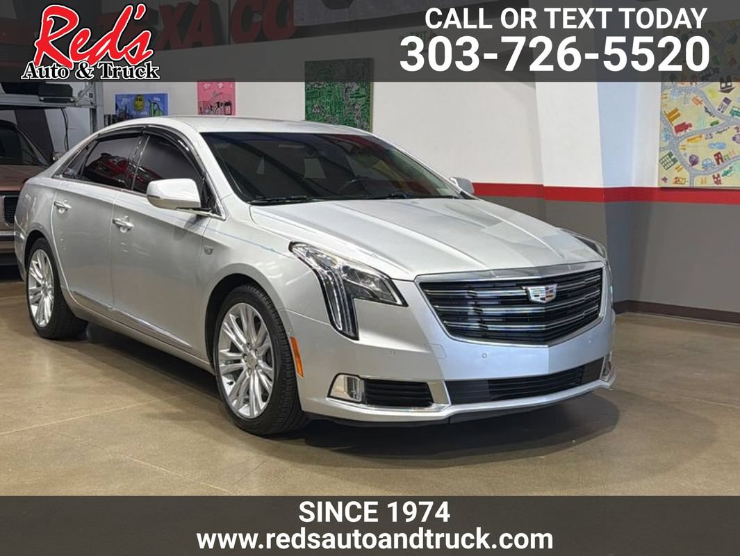 Used 2018 Cadillac XTS Luxury FWD image 1